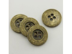 金屬紐扣生銹該如何處理？